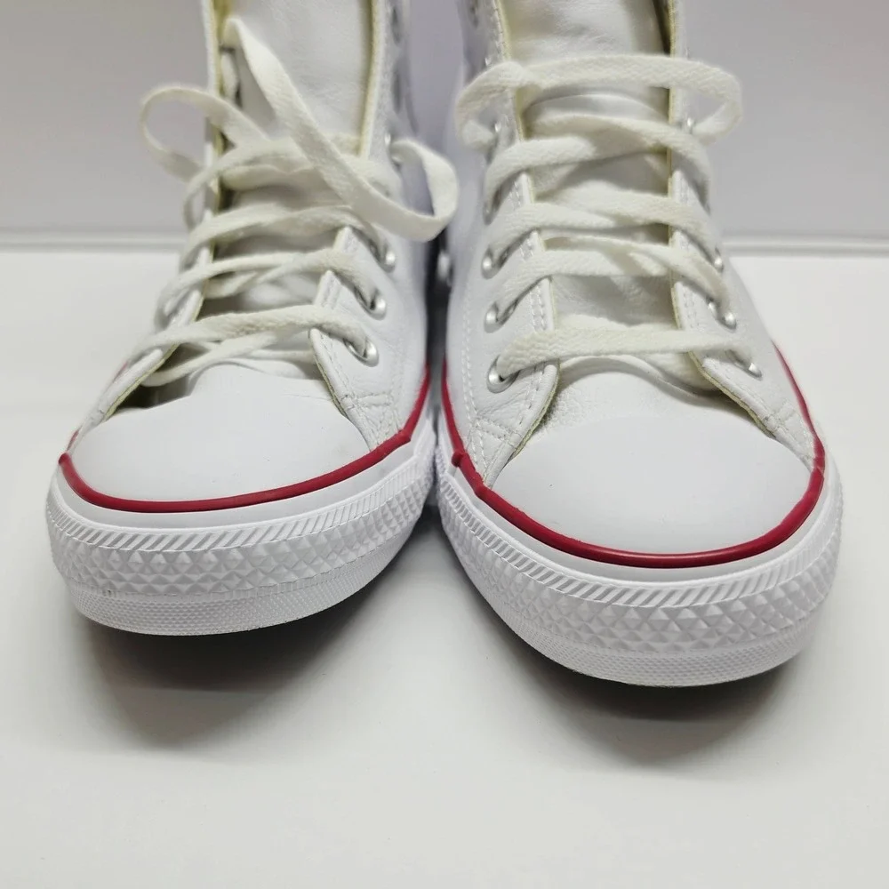 Converse Chuck Taylor All Star Mens 9.5 White Leather High Top Sneakers 132169C